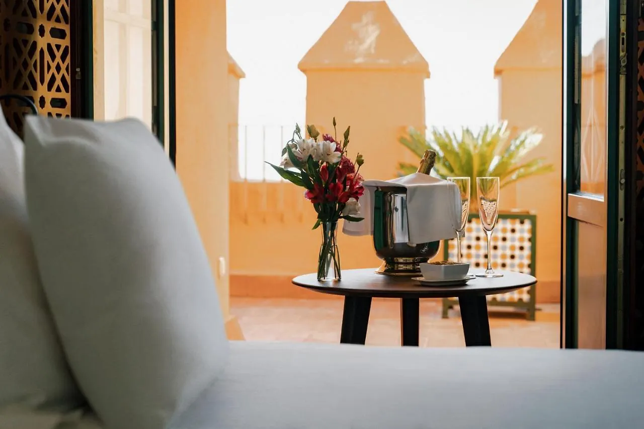 Alhambra Palace Hotel Гранада