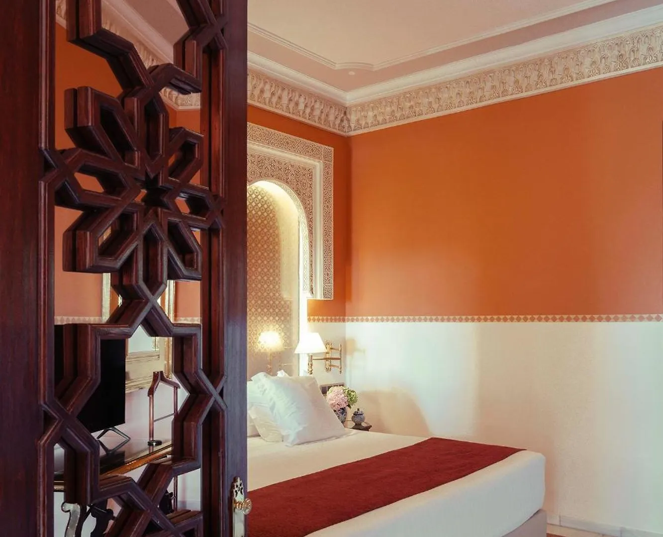 Alhambra Palace Hotel Гранада