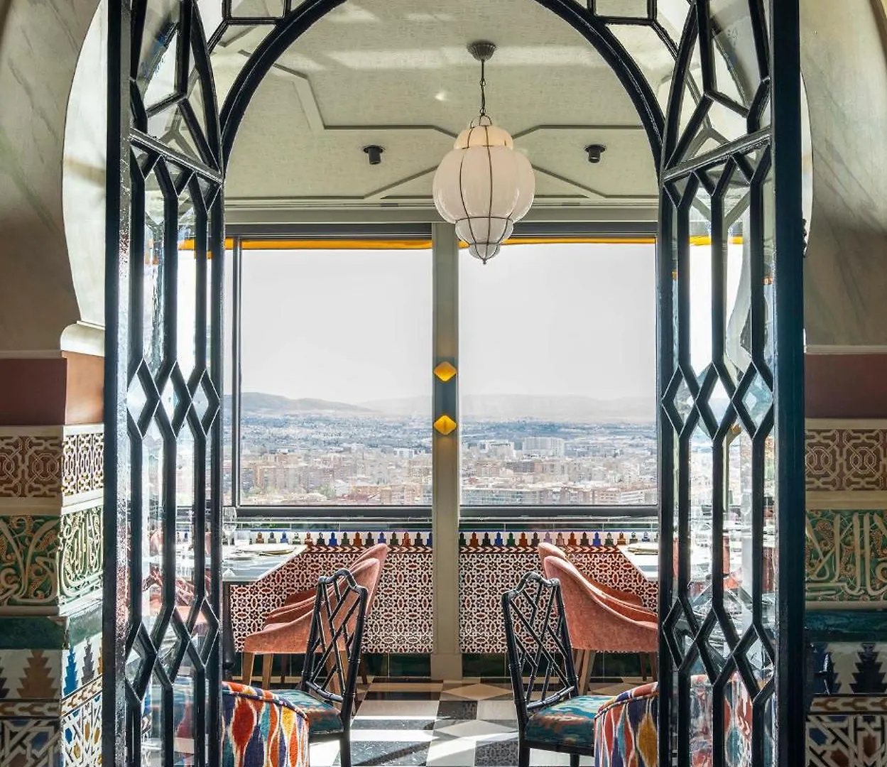 *****  Alhambra Palace Hotel Гранада Испания