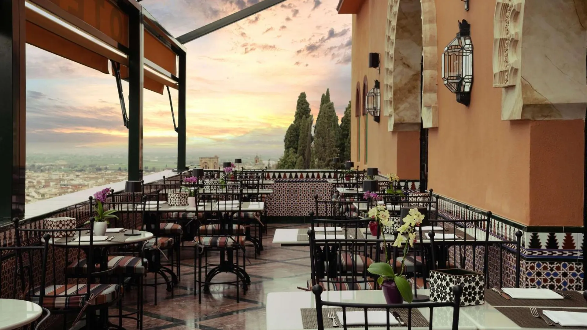 Alhambra Palace Hotel Гранада Испания